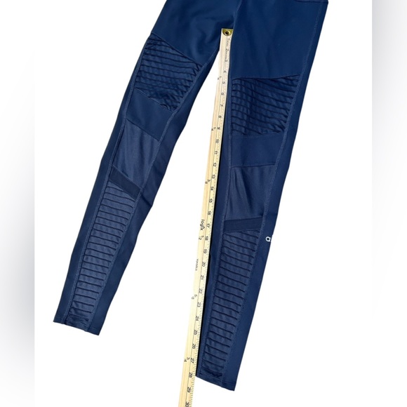 Alo Yoga | High Waist Moto Leggings in Navy, Size Small - Picture 4 of 7